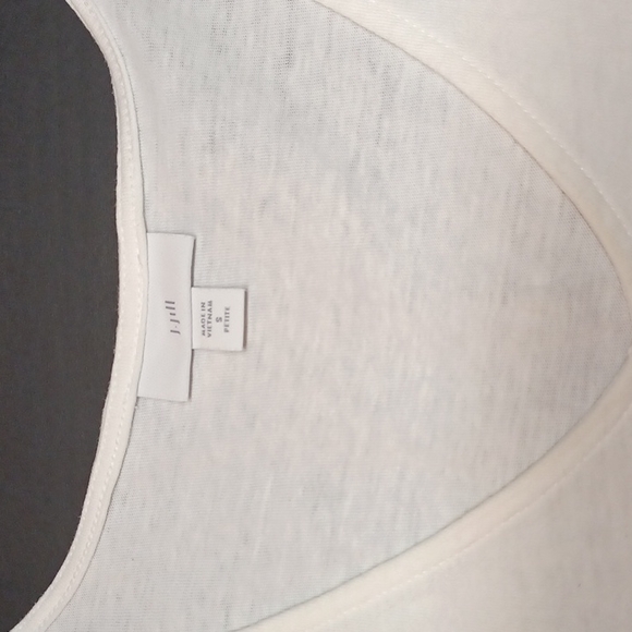 J Jill sleeveless tank with fringed bottom. sleeveless white size small - Picture 3 of 7